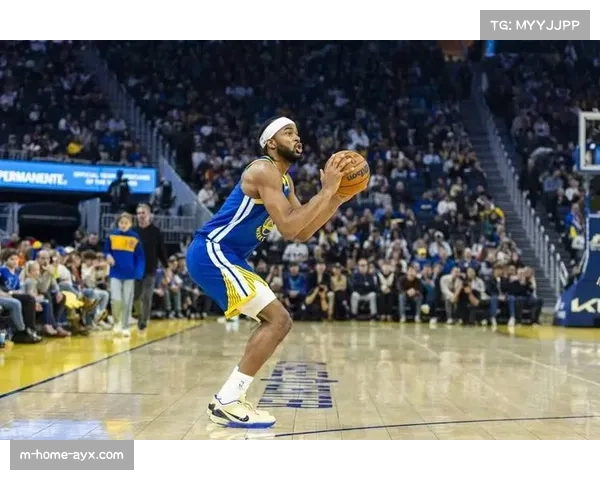 波杰姆斯基末节15分准三双 勇士团队篮球掀翻掘金