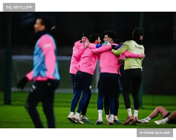 利兹联48%控球十人守平局 法尔克球队防守专注度提升